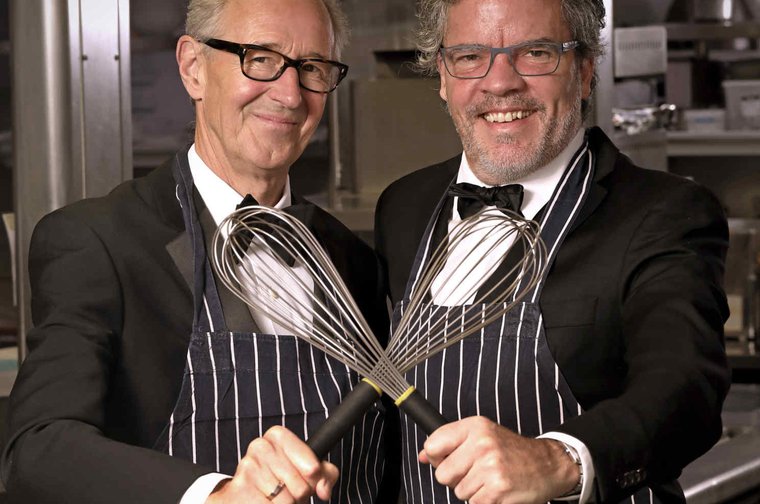 Chris and Peter - who's cooking dinner 2019