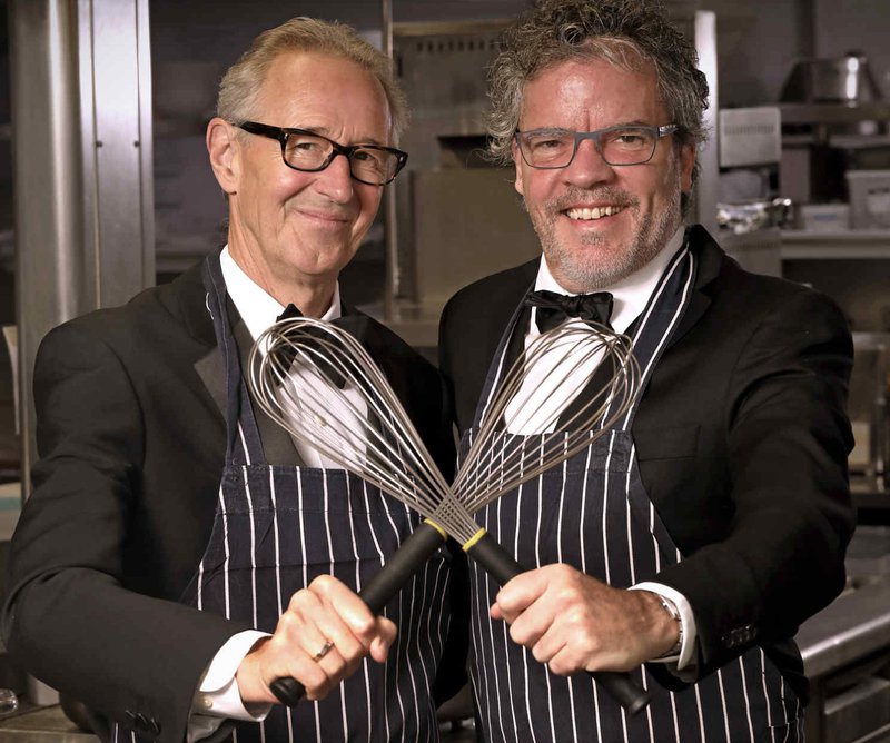 Chris and Peter - who's cooking dinner 2019